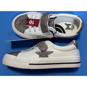 Member's Mark Toddler Girls Kids Play Shoe Sneakers Multi Star Size 10 NWT NEW